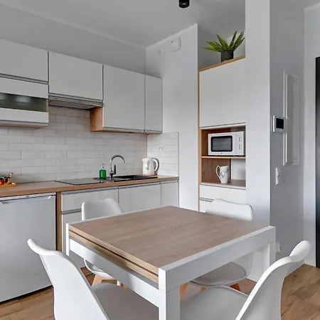 Rentplanet - Chlebova Ii Apartament Gdańsk